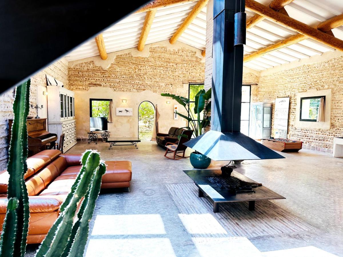 Magnifique Loft - Piscine - Tennis - Babyfoot Ним Экстерьер фото
